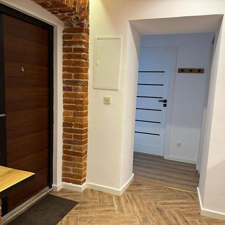 Lusia Apartment Ярослав Экстерьер фото
