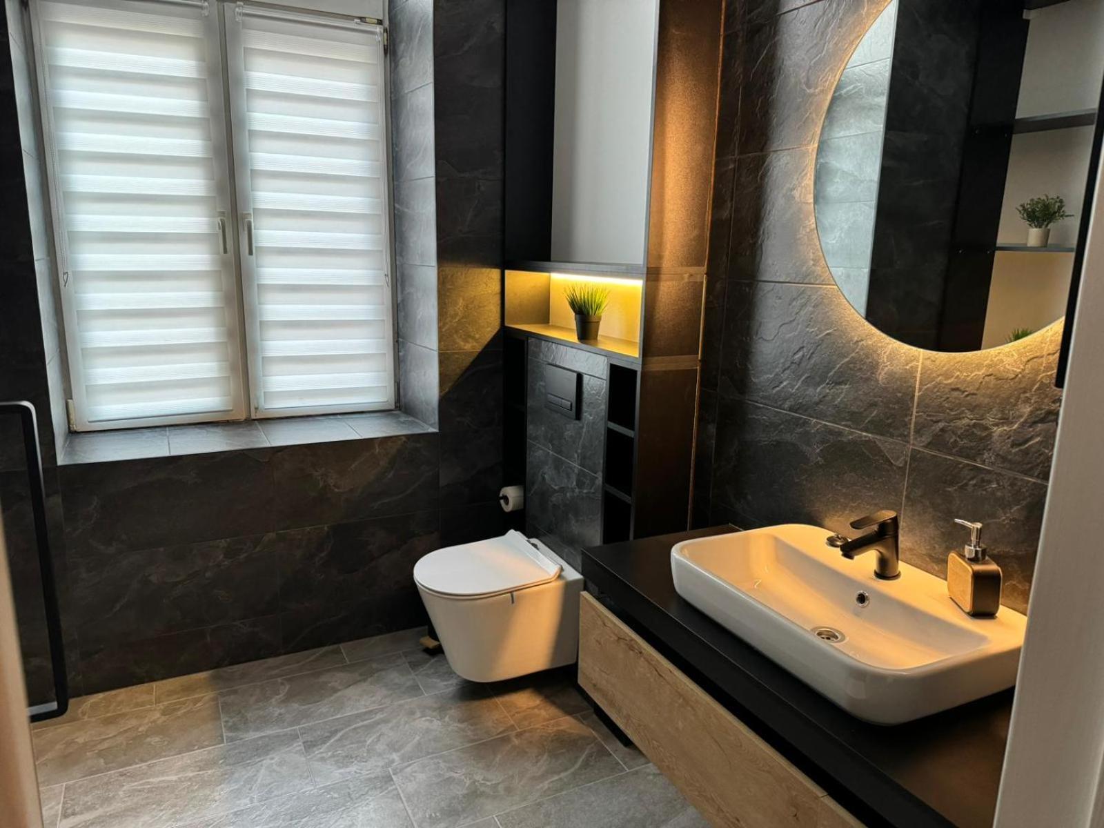 Lusia Apartment Ярослав Экстерьер фото